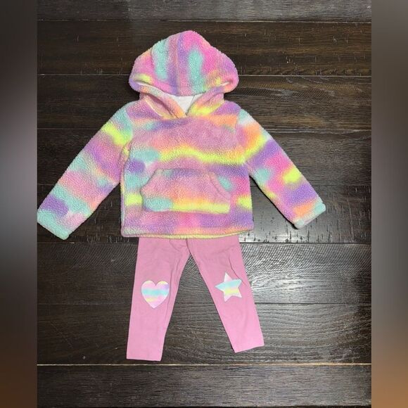 18-24m matching children’s place set tie dye with fuzzy sweatshirt - Picture 1 of 5